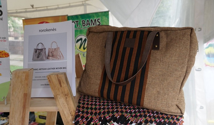 Rorokenes Tas Anyam Kulit Woven Leather Bag