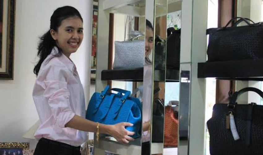 Rorokenes Bags Materials and the Way to Take Care of Them